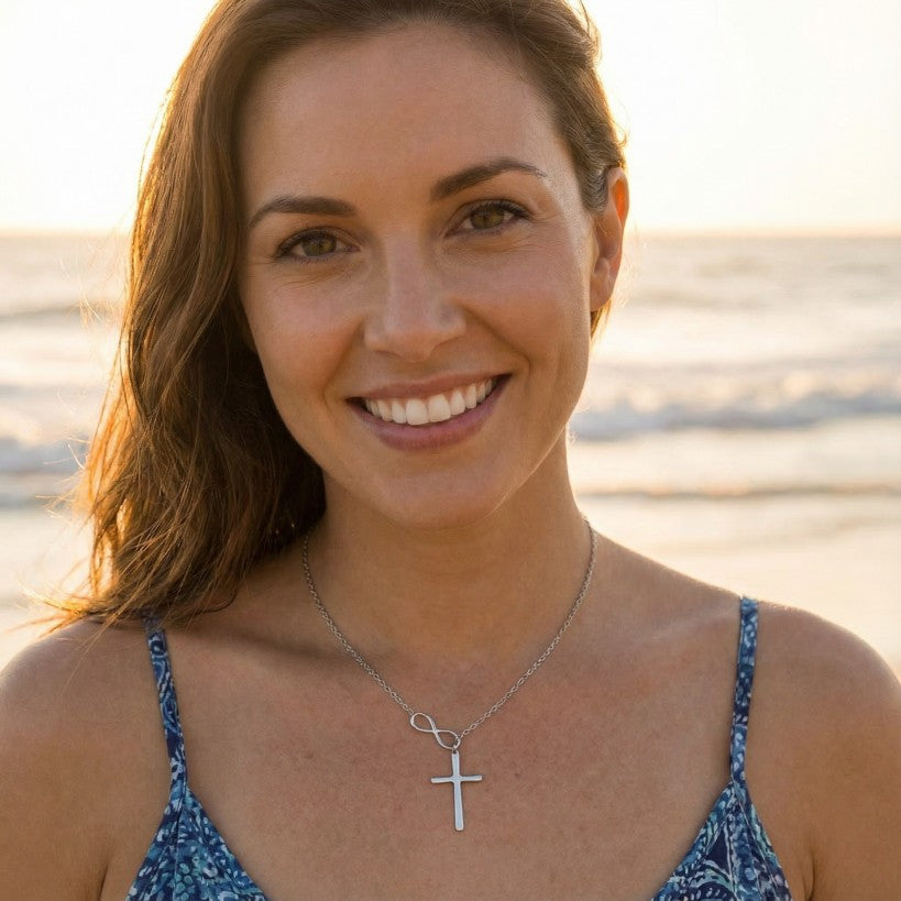 Quiet Grace | Eternal Faith Necklace